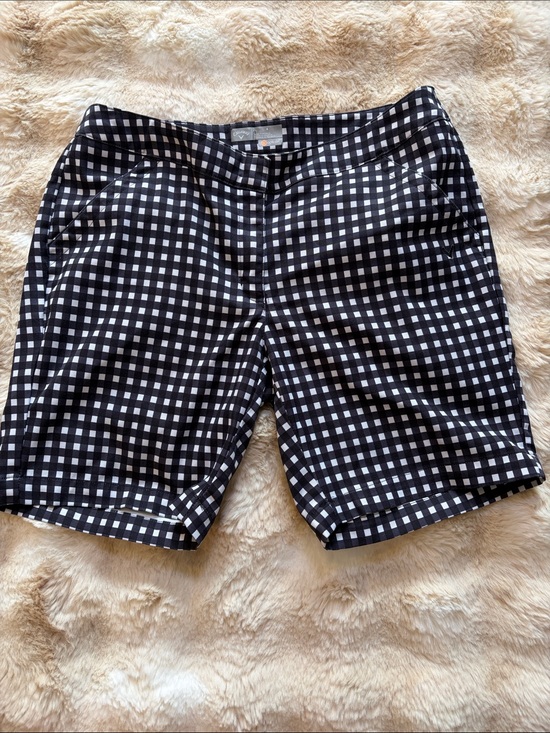 Callaway Pants - Callaway women’s black and white check golf shorts 7 inch inseam size 4